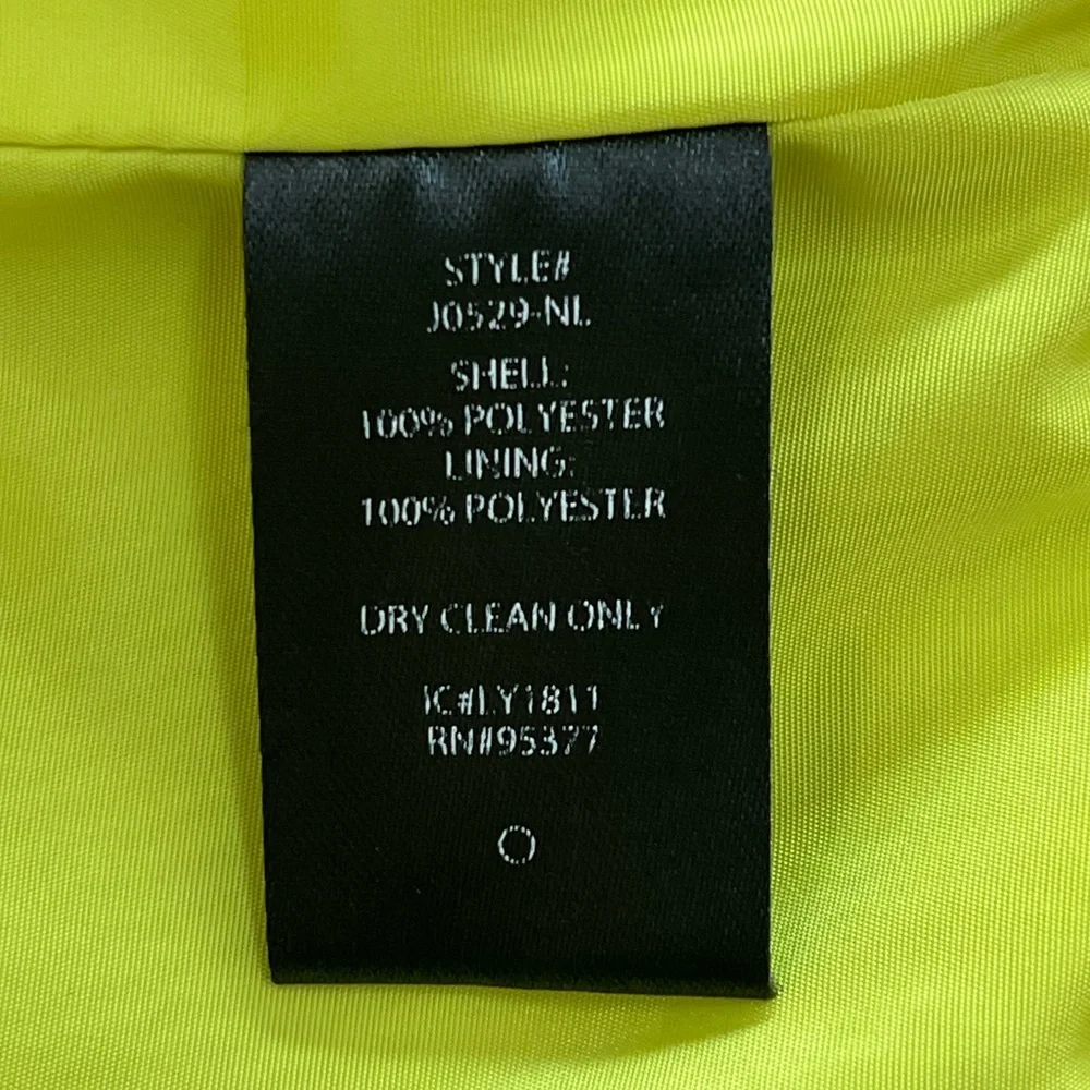 Sanctuary light neon green puffer jacket - Picture 7 of 8